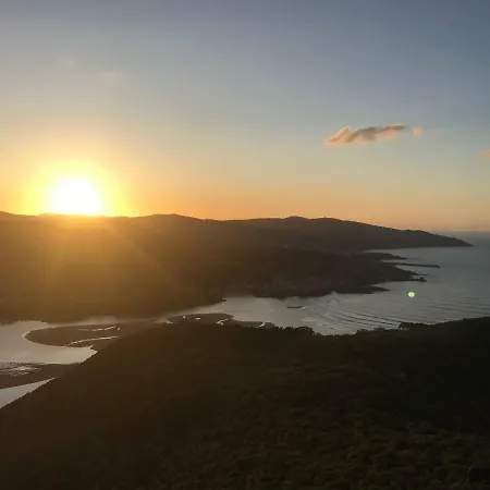 Hemingway Kanala Εξοχικό σπίτι *