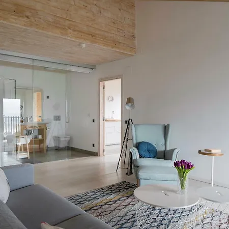 Hemingway Kanala * Canala