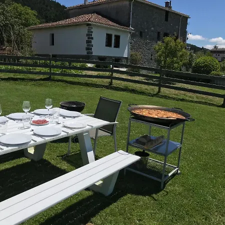 Hemingway Kanala Kır Evi Canala